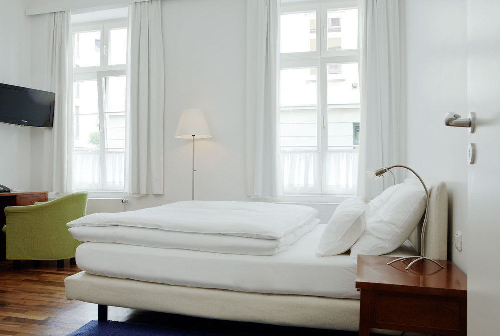 Hotel Wedina An Der Alster Hambourg Extérieur photo
